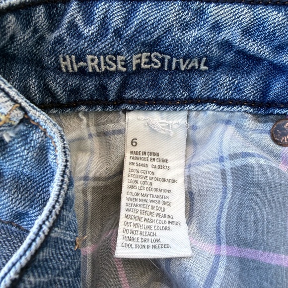 American Eagle Outfitters Blue Denim Shorts - Picture 3 of 3